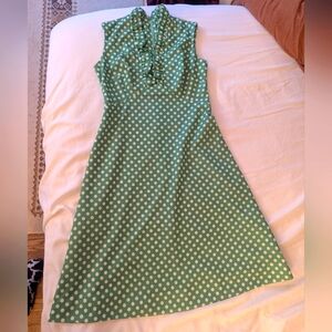VINTAGE The Perfect 1960s Dress- Green Polkadot Ruffle Collar S/M